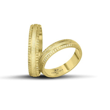 Πρωτότυπες βέρες γάμου χρυσές ματ με λουστρέ λεπτομέρειες, πλάτους 4.5 mm